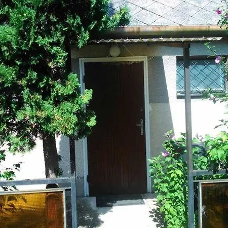 Csoendes Nyaralo / Quiet Holiday Siofok